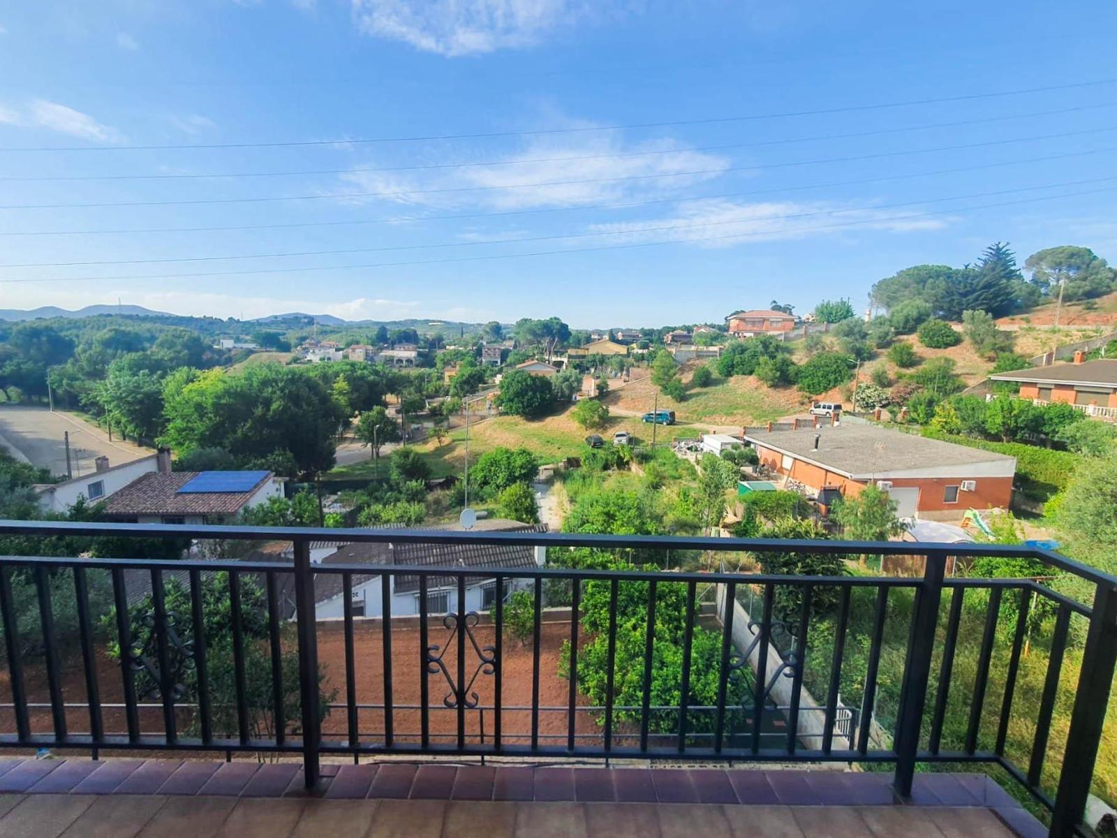 Chalet for Sale in Castellbisbal