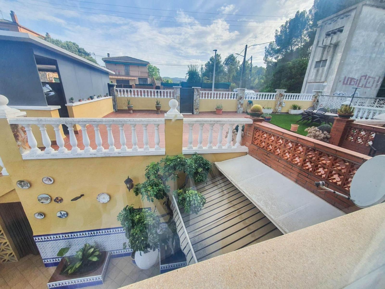 Chalet for Sale in Castellbisbal
