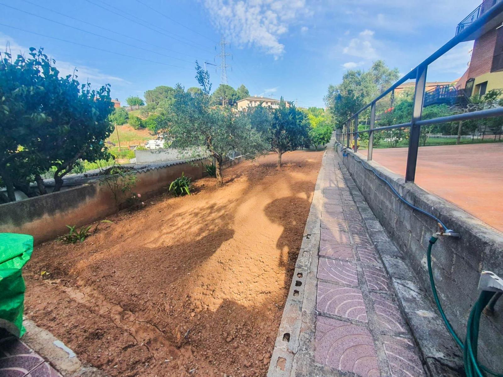 Chalet for Sale in Castellbisbal