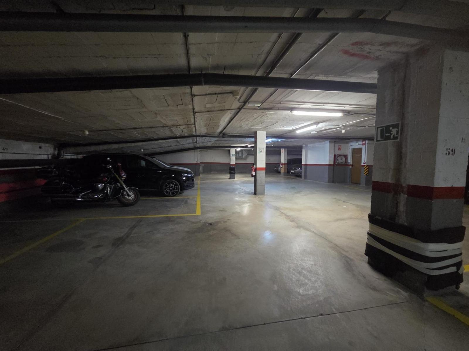 Garage for Rent in Martorell