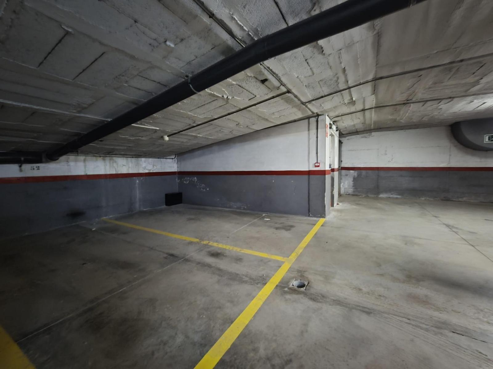 Garage for Rent in Martorell