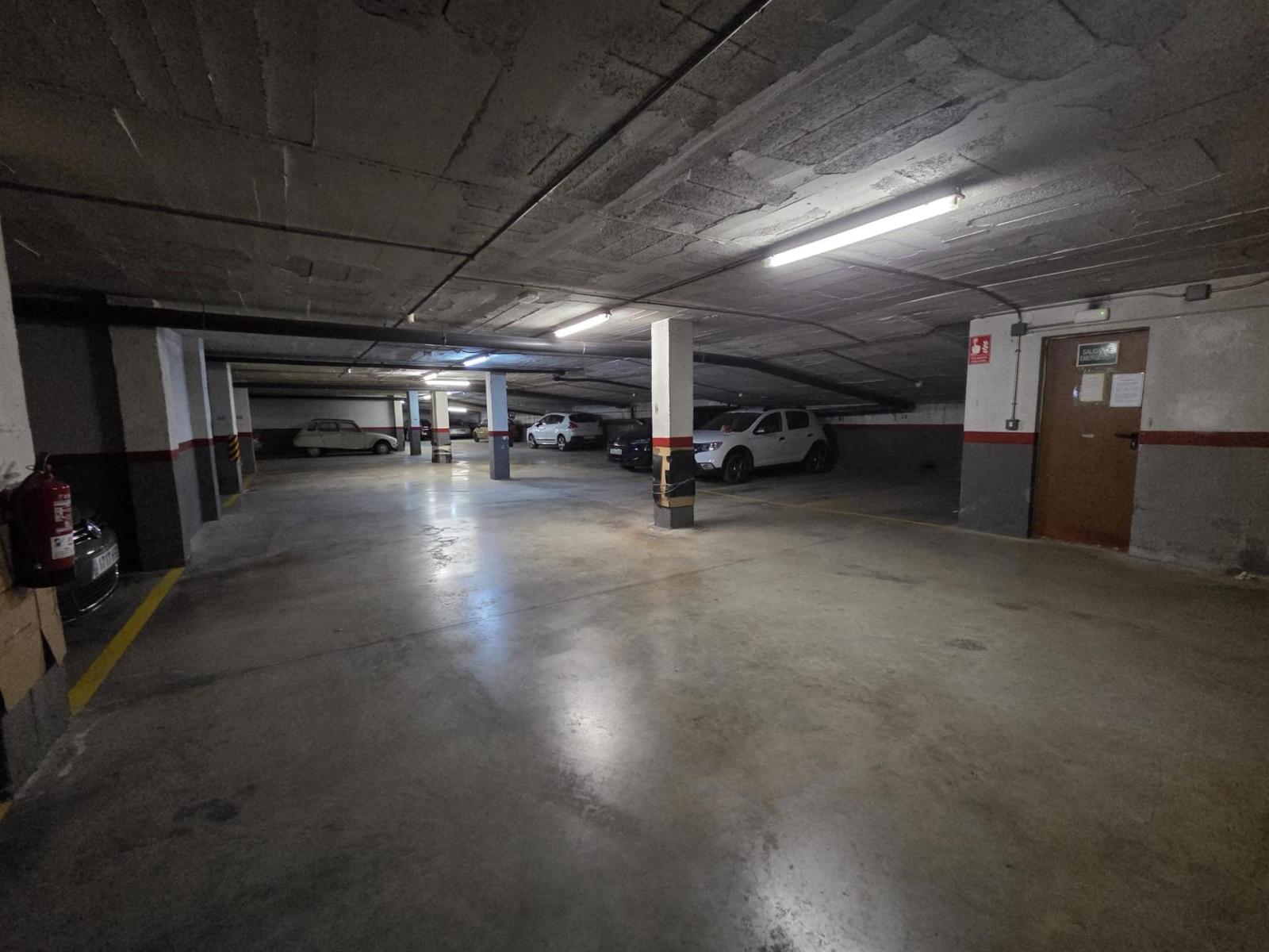 Garage for Rent in Martorell