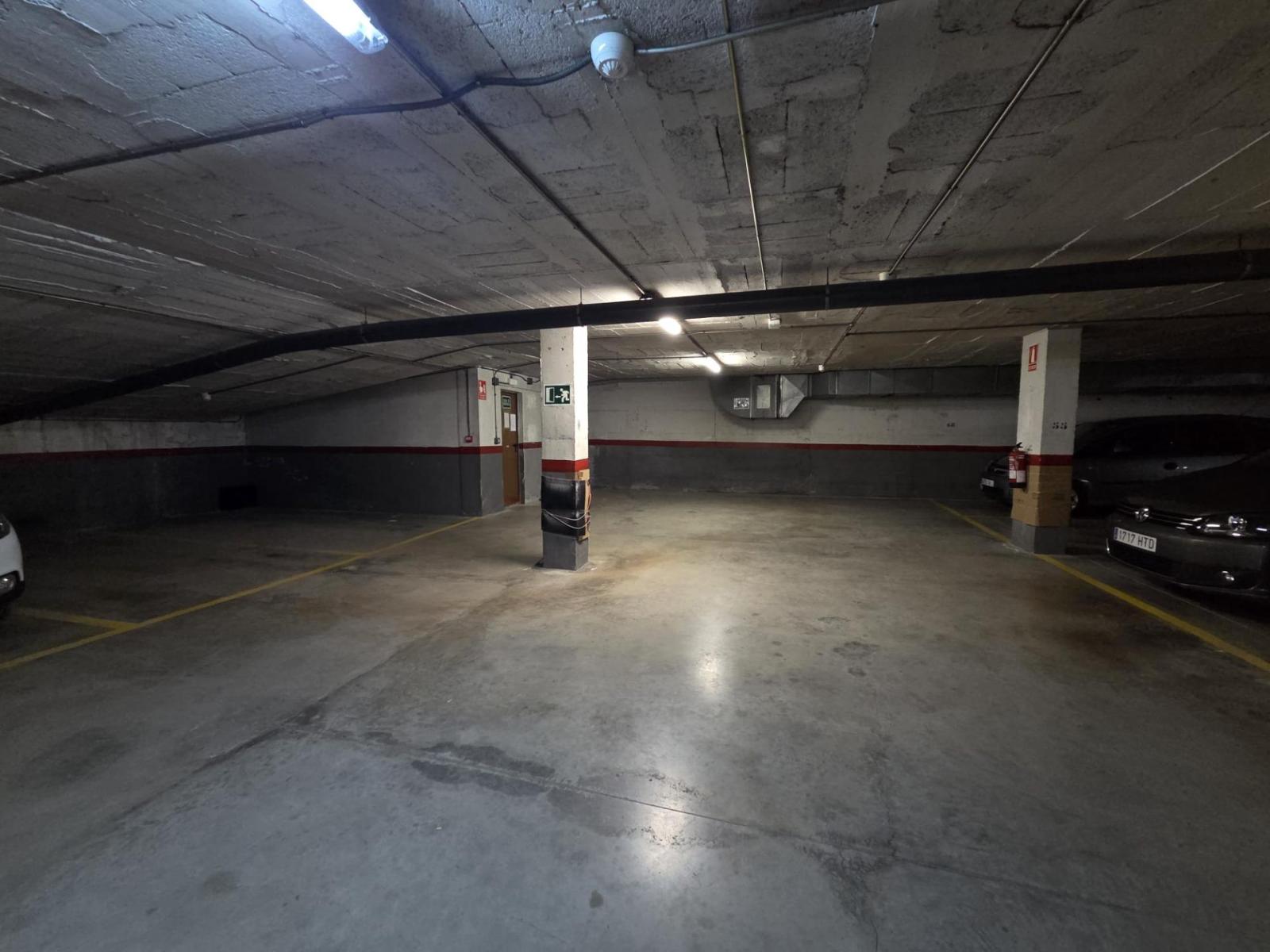 Garage for Rent in Martorell
