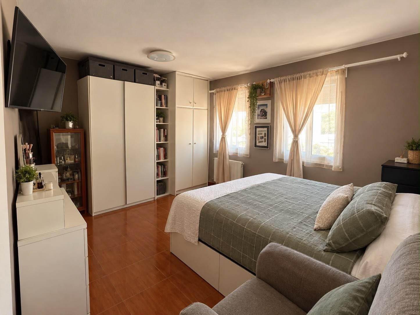 Flat for Sale in Barcelona