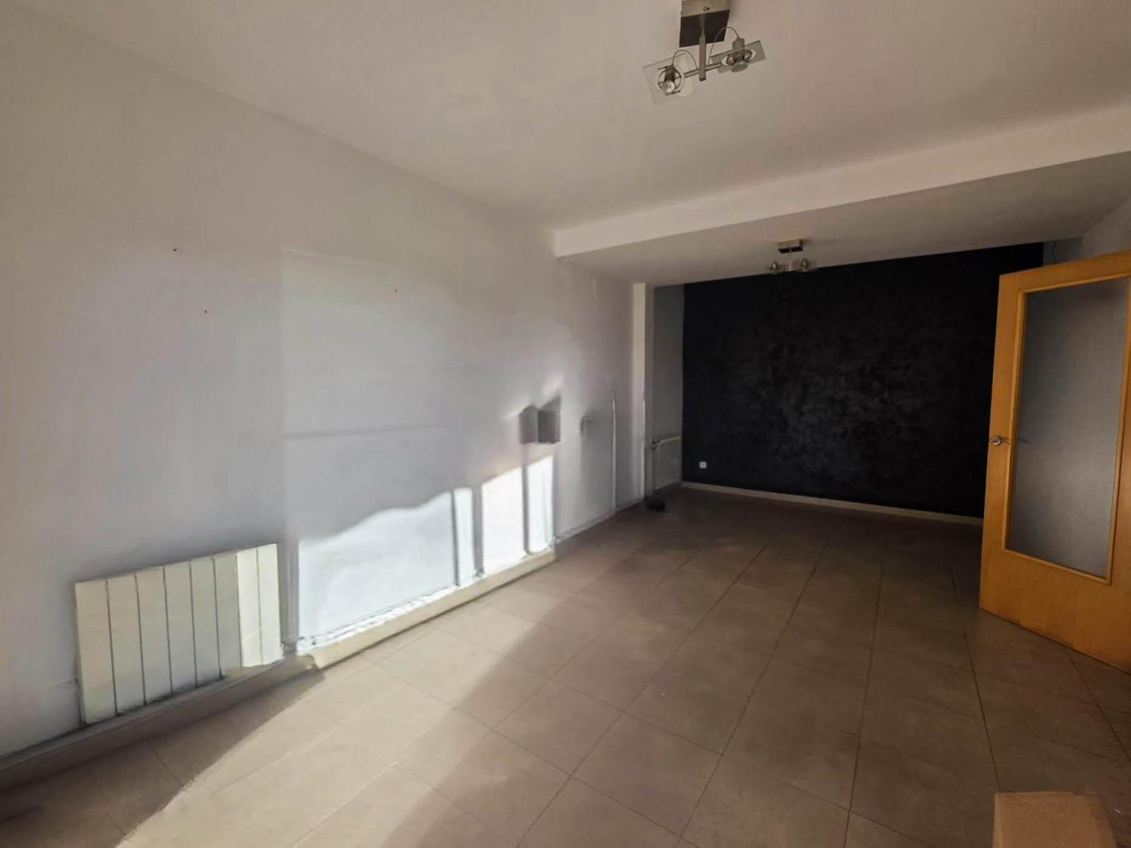 Casa en Venta en Abrera