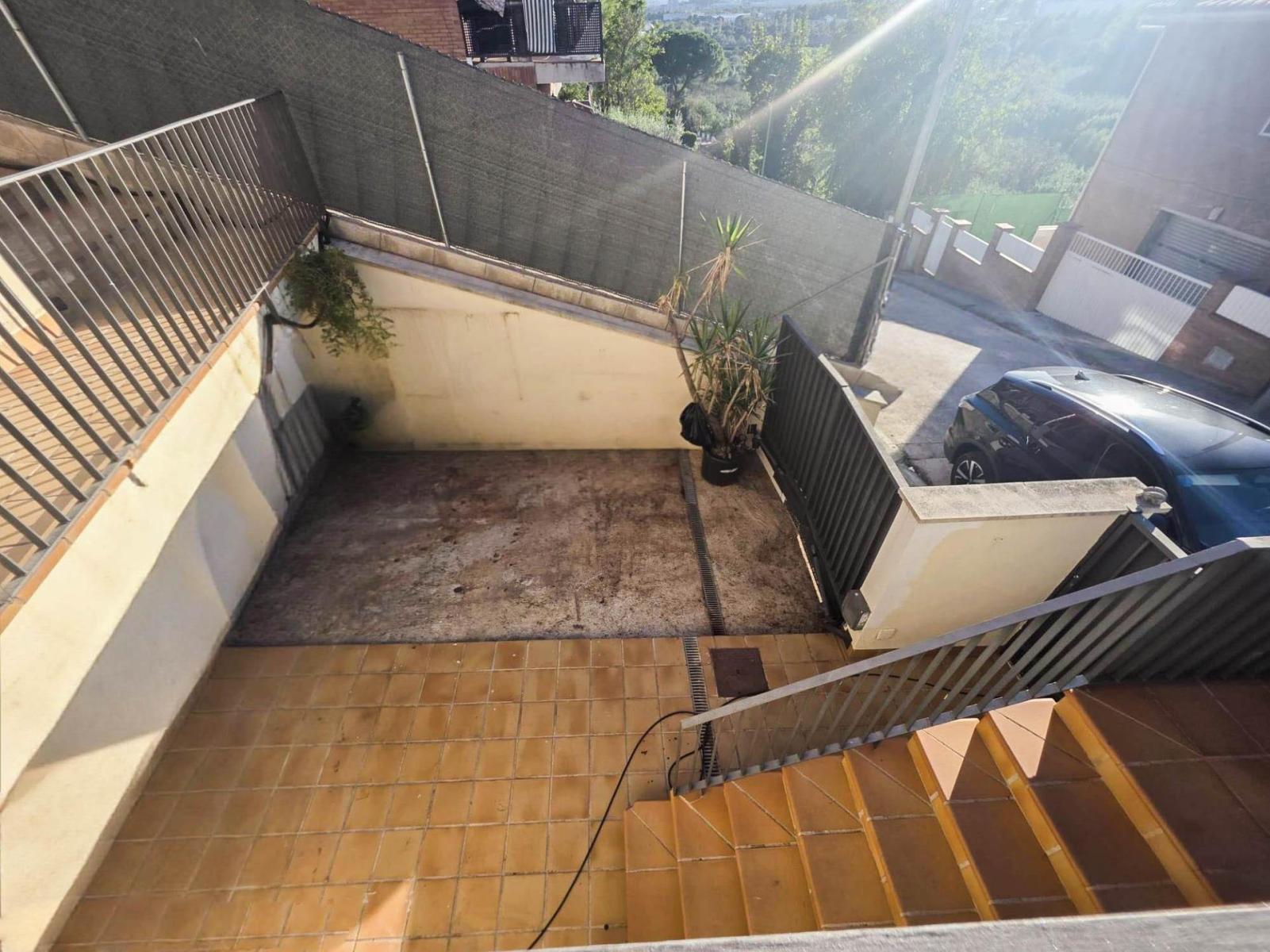 Casa en Venta en Abrera