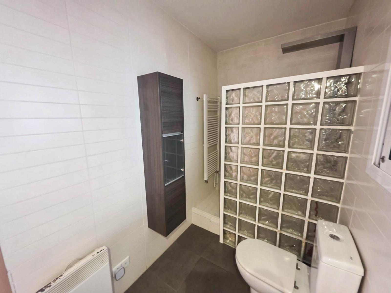 Casa en Venta en Abrera