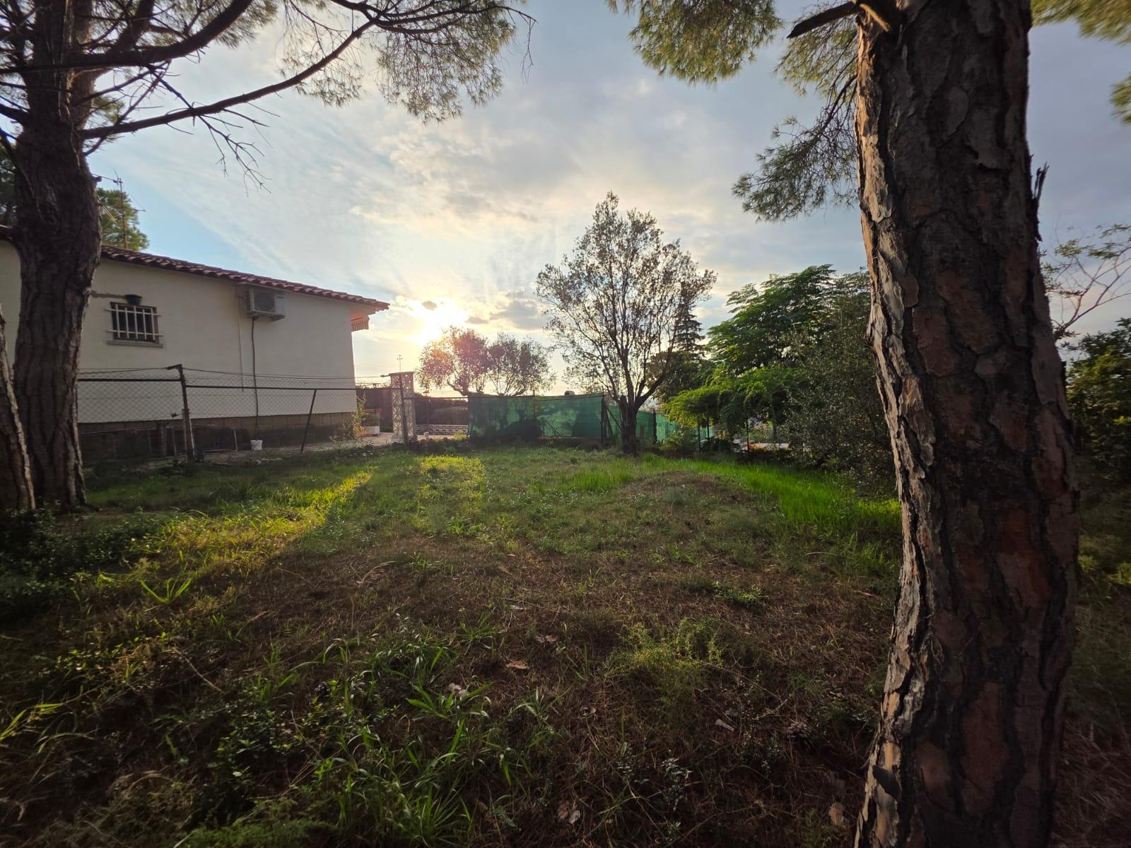 Parcela en Venta en Abrera