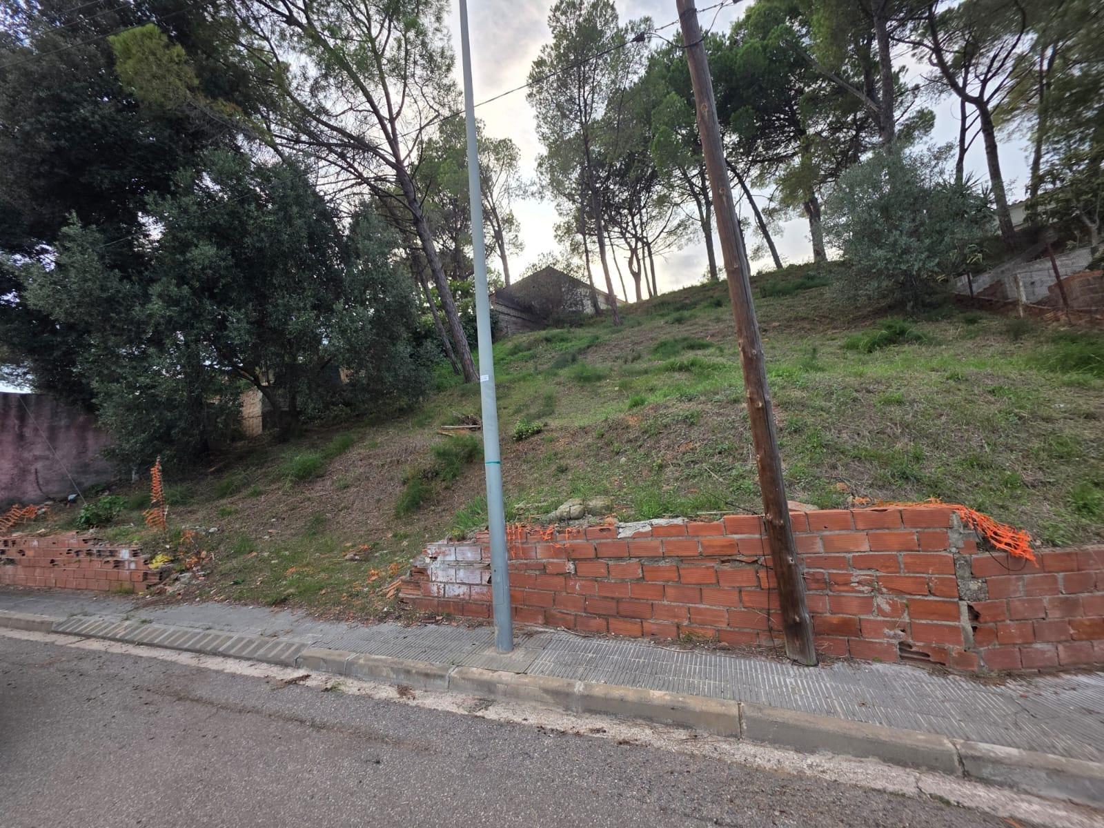 Parcela en Venta en Abrera