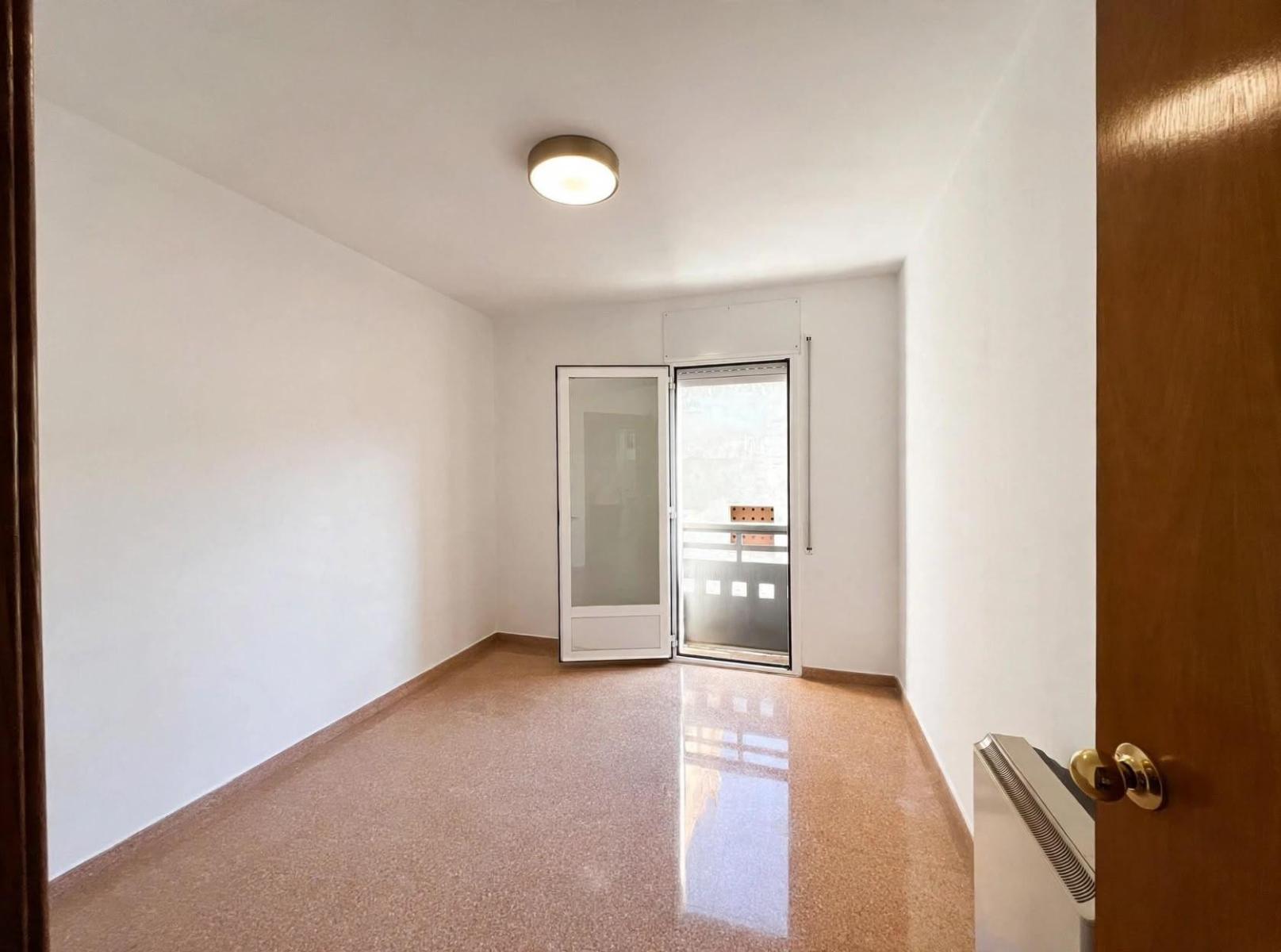 Flat for Sale in Esparreguera
