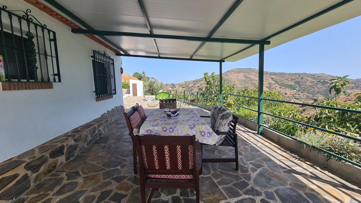 House for Sale in Cómpeta