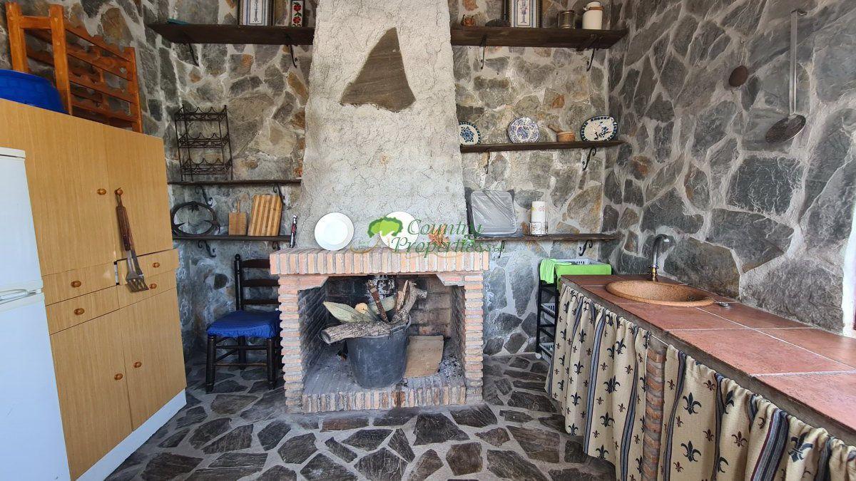House for Sale in Cómpeta