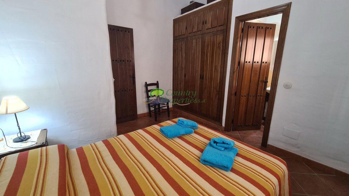 House for Sale in Cómpeta