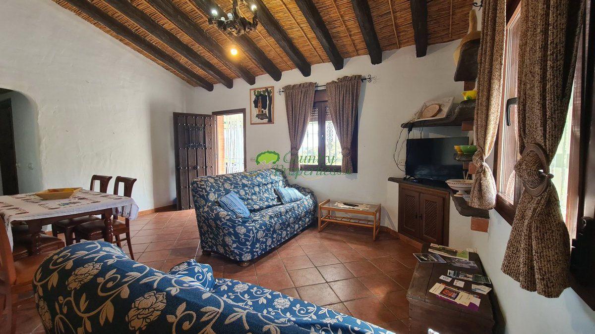 House for Sale in Cómpeta