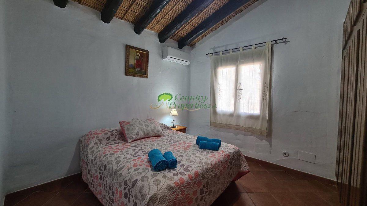 House for Sale in Cómpeta