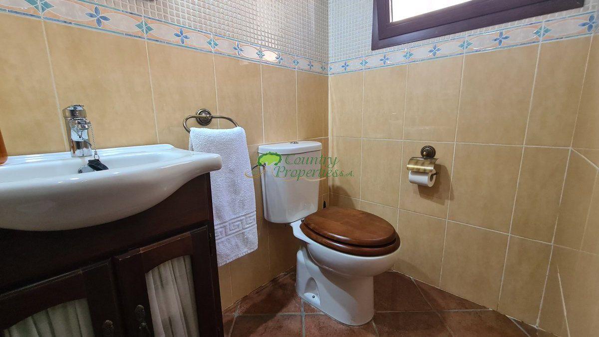 House for Sale in Cómpeta