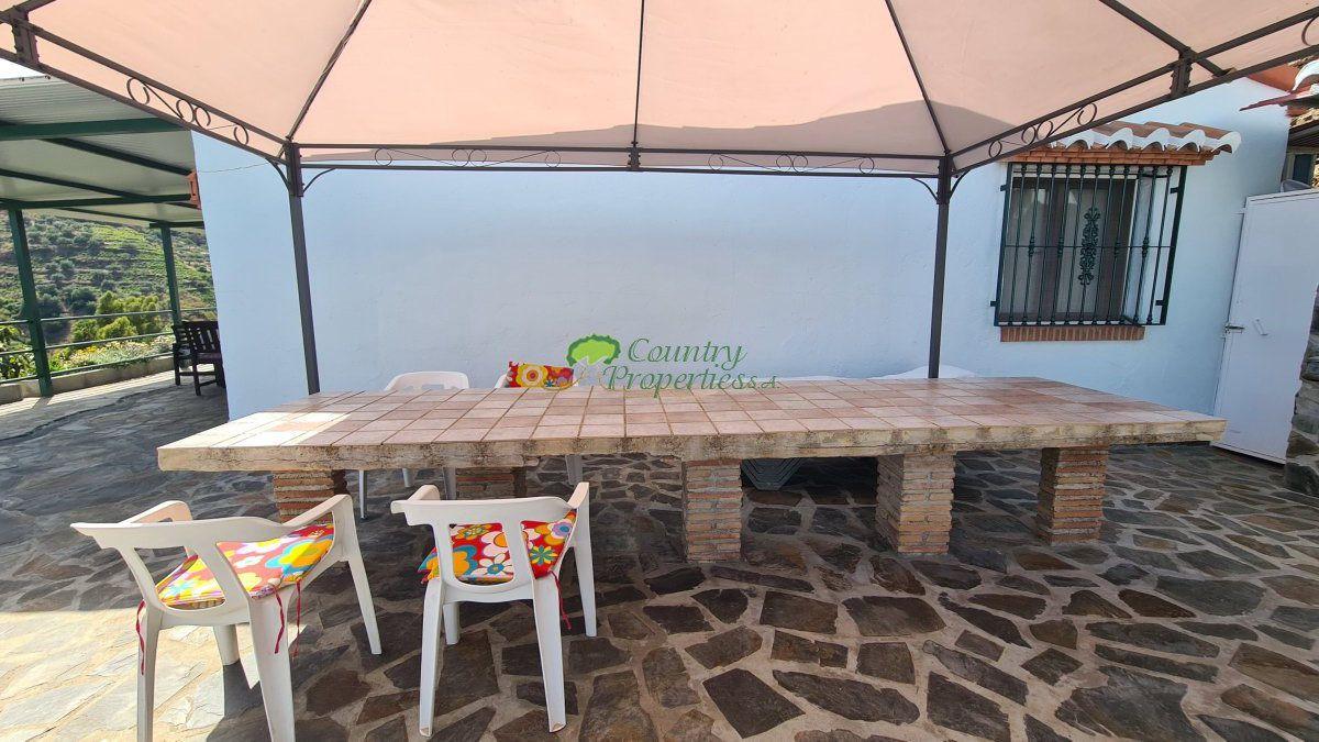 House for Sale in Cómpeta
