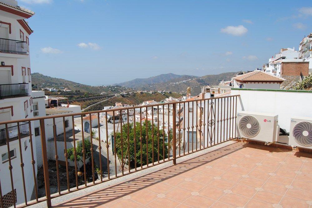 Apartment for Sale in Cómpeta