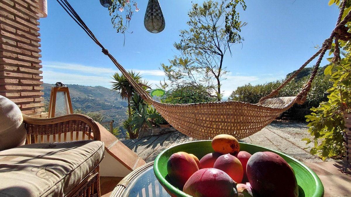 Casa en Venta en Cómpeta