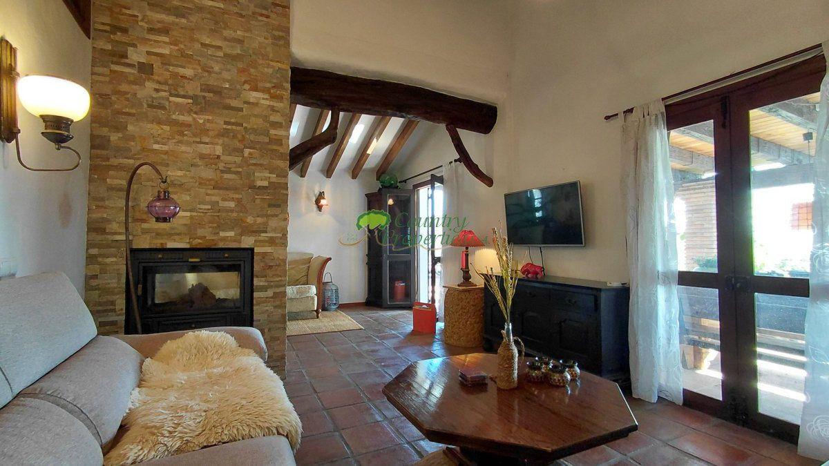 Casa en Venta en Cómpeta
