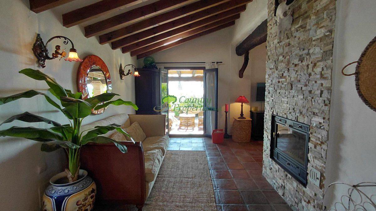 Casa en Venta en Cómpeta