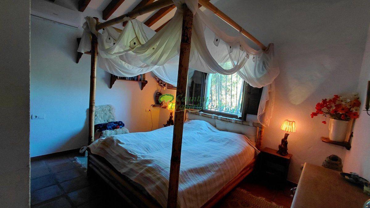 Casa en Venta en Cómpeta