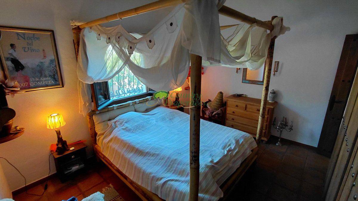 Casa en Venta en Cómpeta