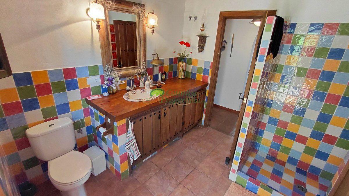 Casa en Venta en Cómpeta