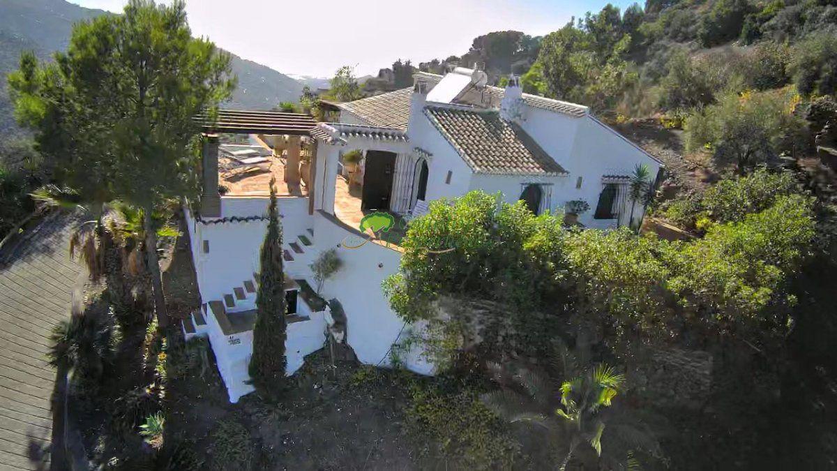 Casa en Venta en Cómpeta