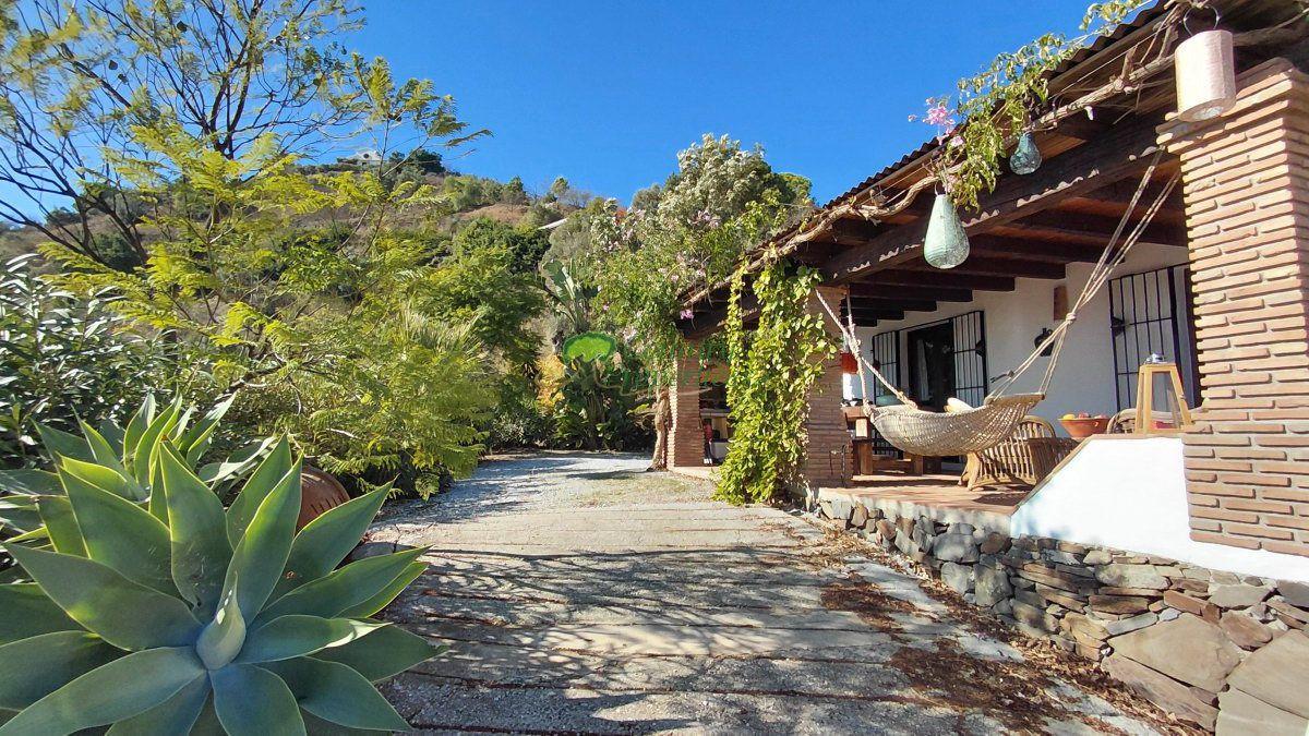 Casa en Venta en Cómpeta