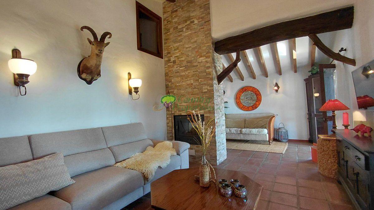 Casa en Venta en Cómpeta