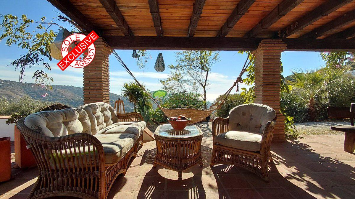 Casa en Venta en Cómpeta