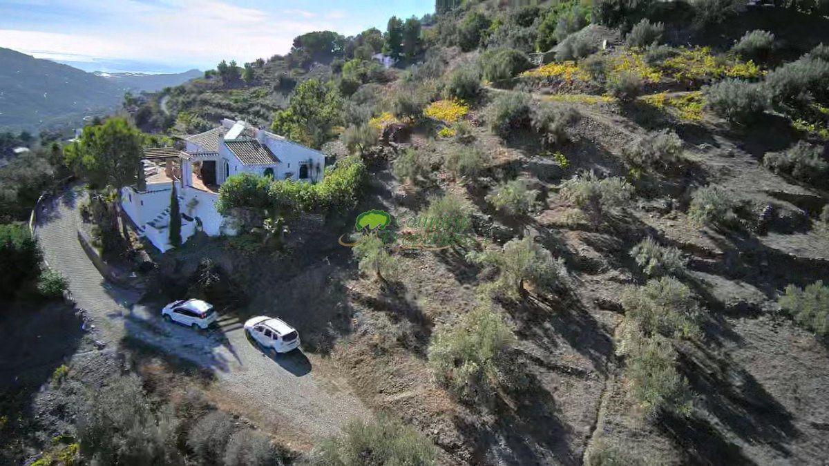 Casa en Venta en Cómpeta