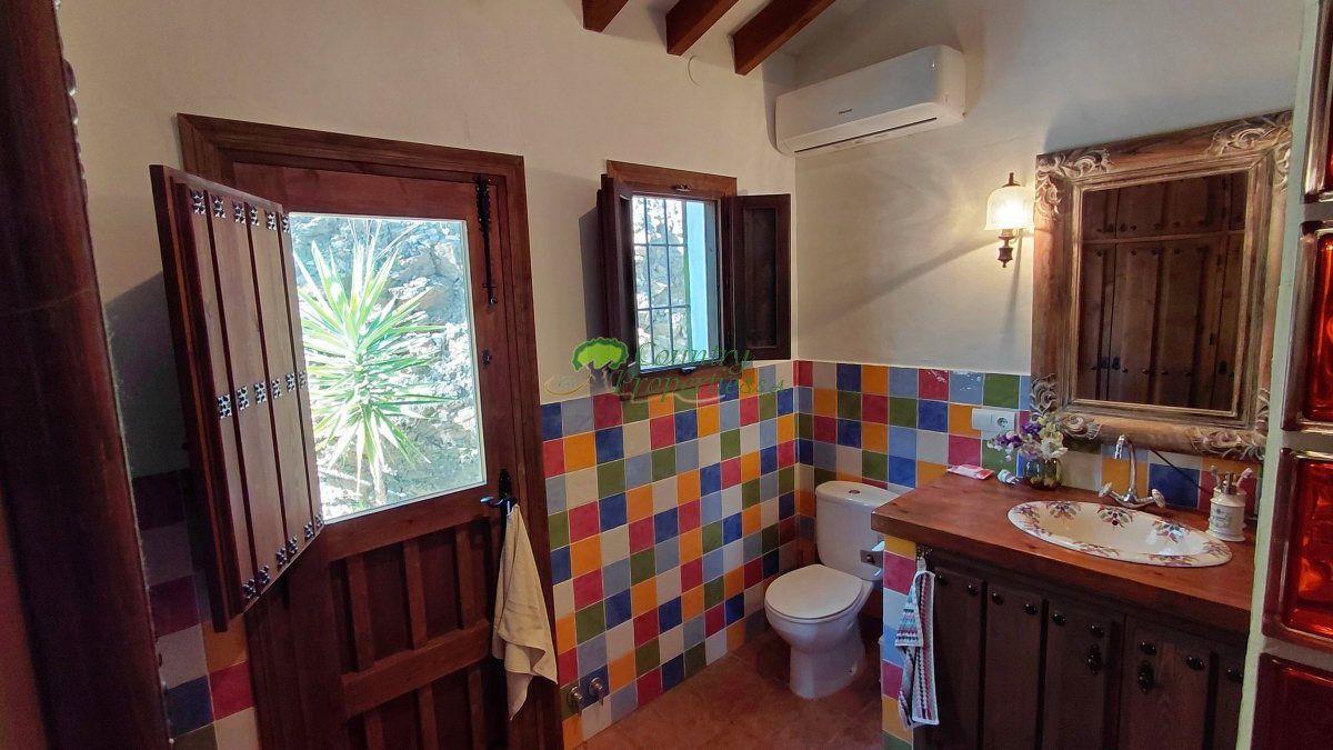 Casa en Venta en Cómpeta