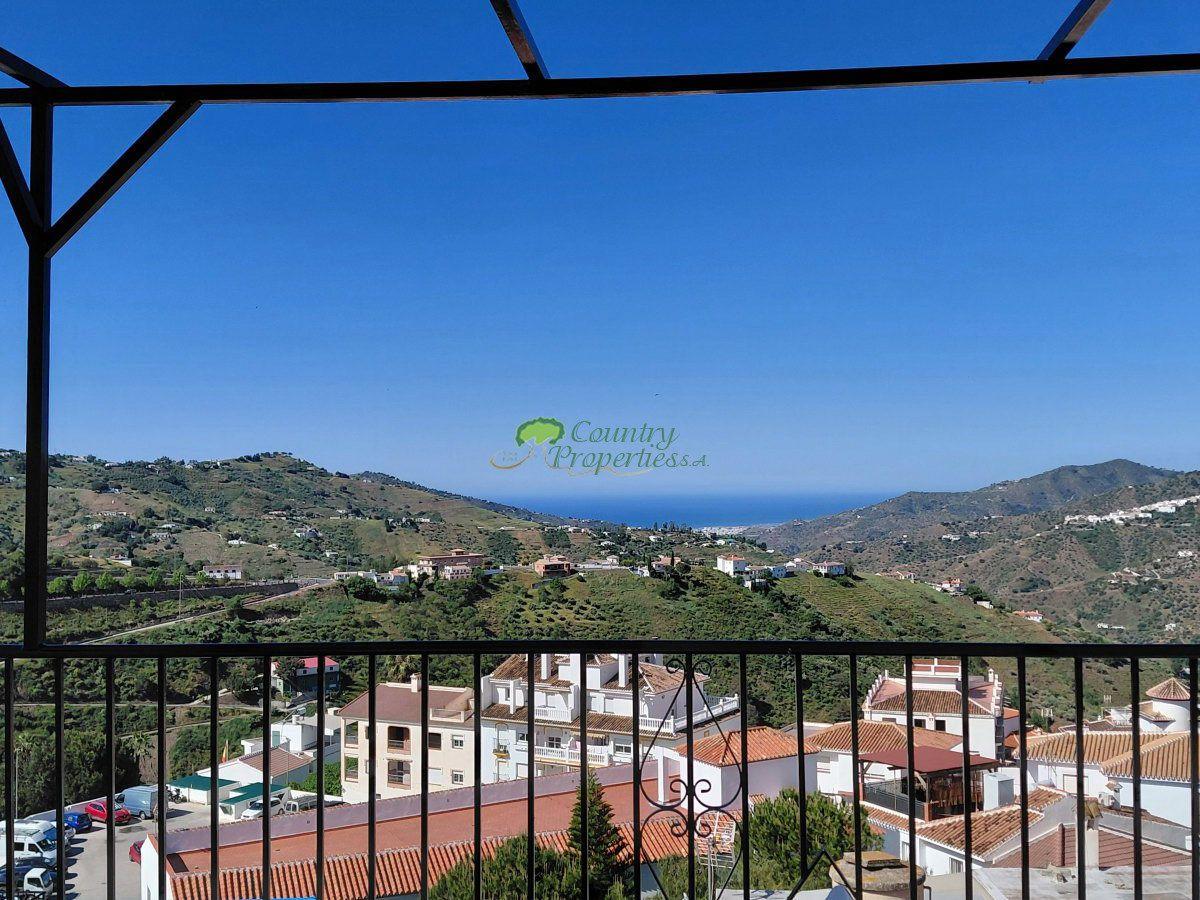 Casa en Venta en Cómpeta