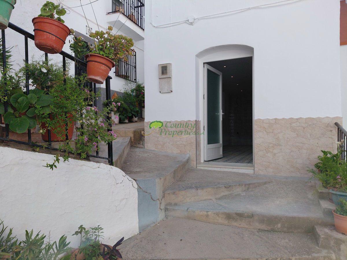 Casa en Venta en Cómpeta
