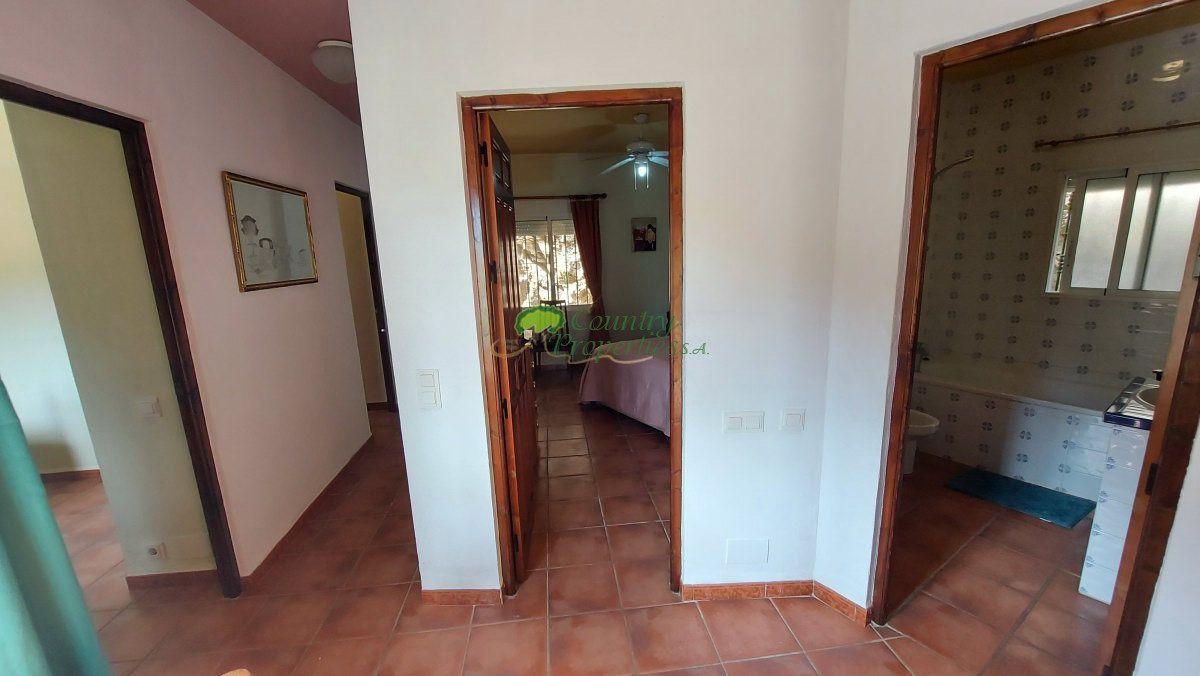 House for Sale in Vélez-Málaga