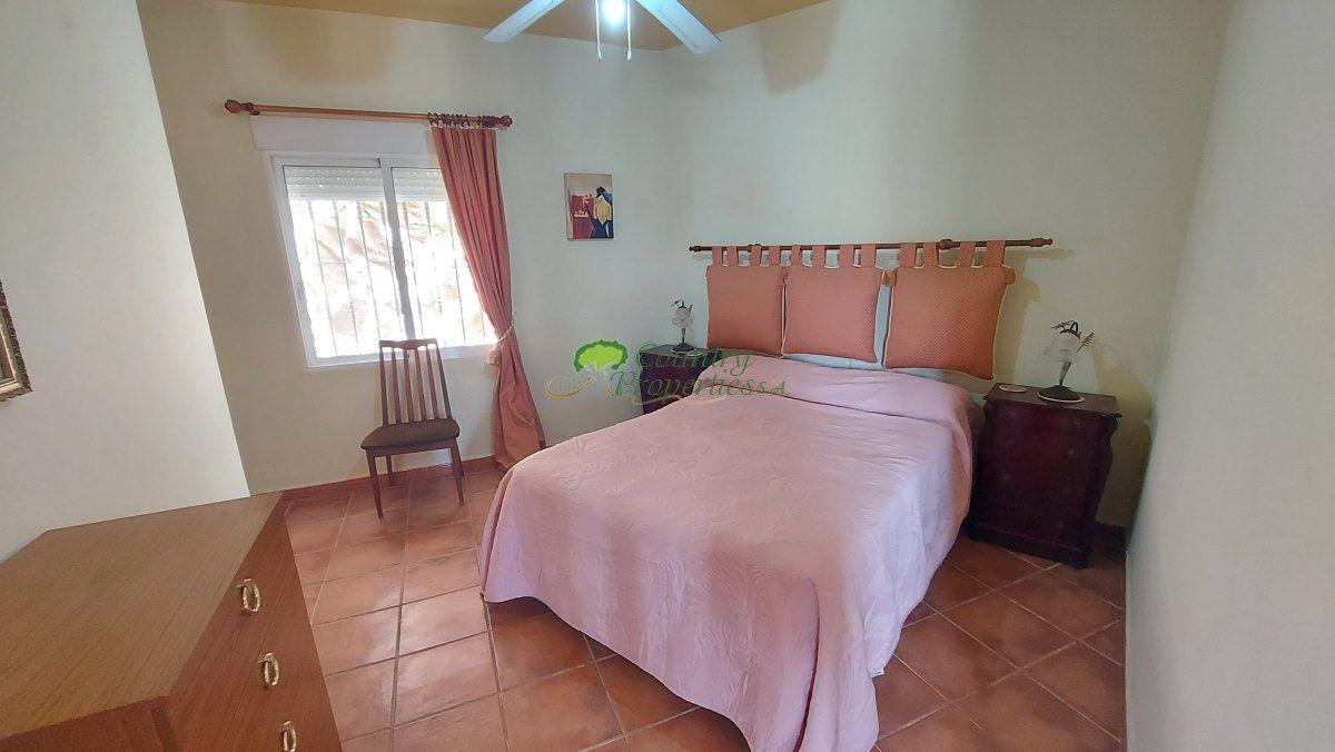 House for Sale in Vélez-Málaga