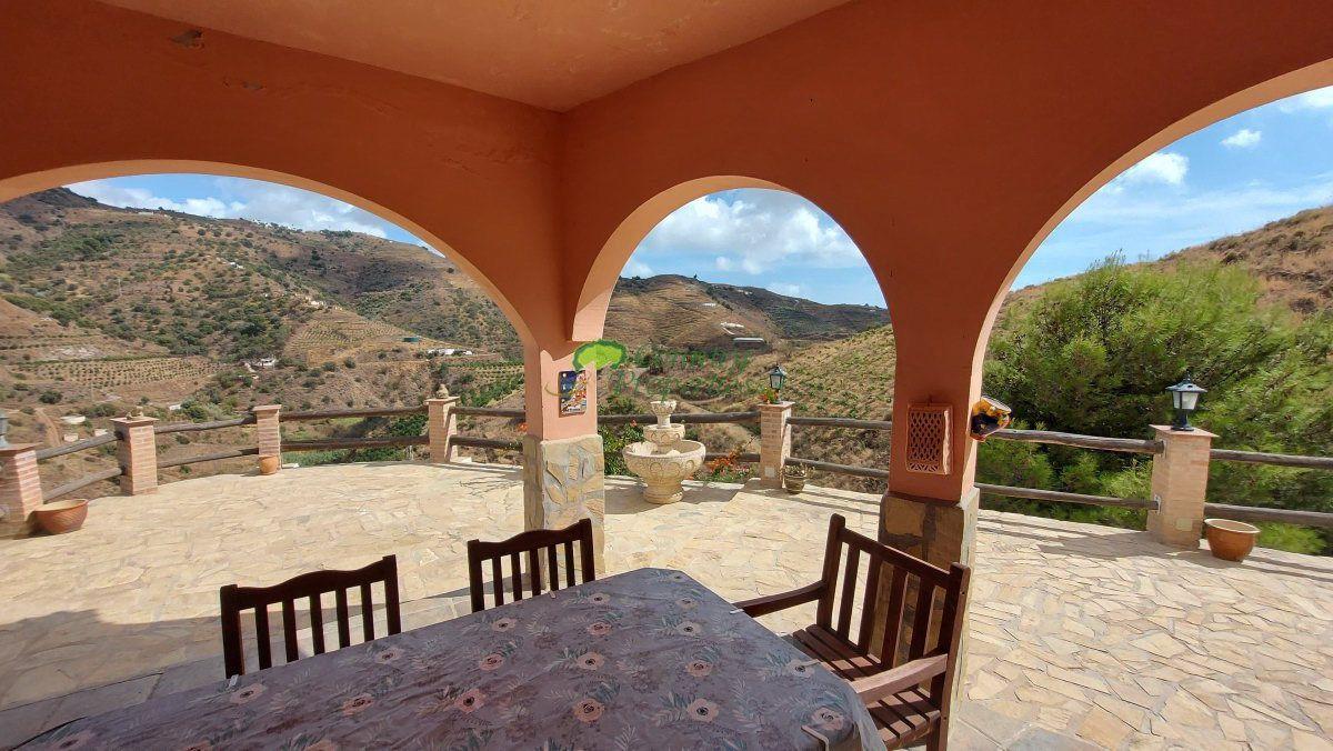 House for Sale in Vélez-Málaga