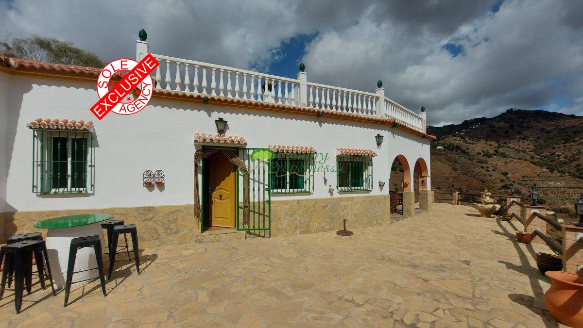 House for Sale in Vélez-Málaga