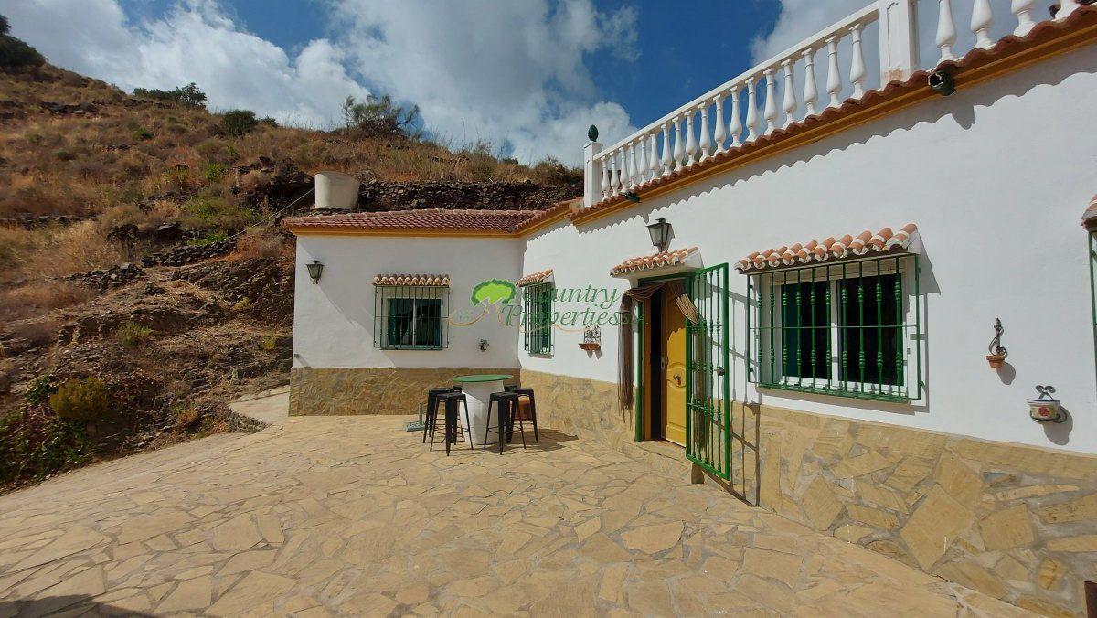 House for Sale in Vélez-Málaga