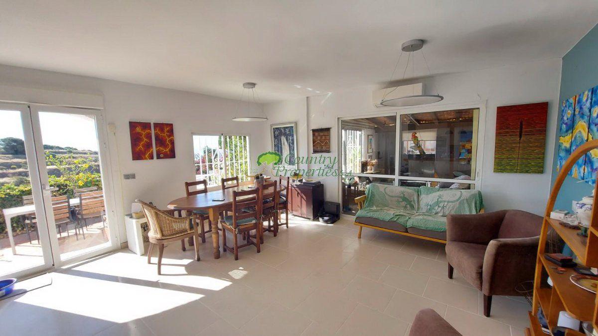 Chalet for Sale in Torrox