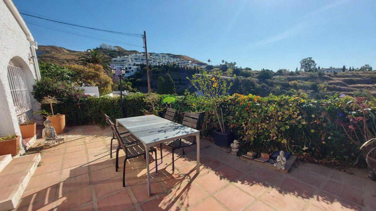 Chalet for Sale in Torrox