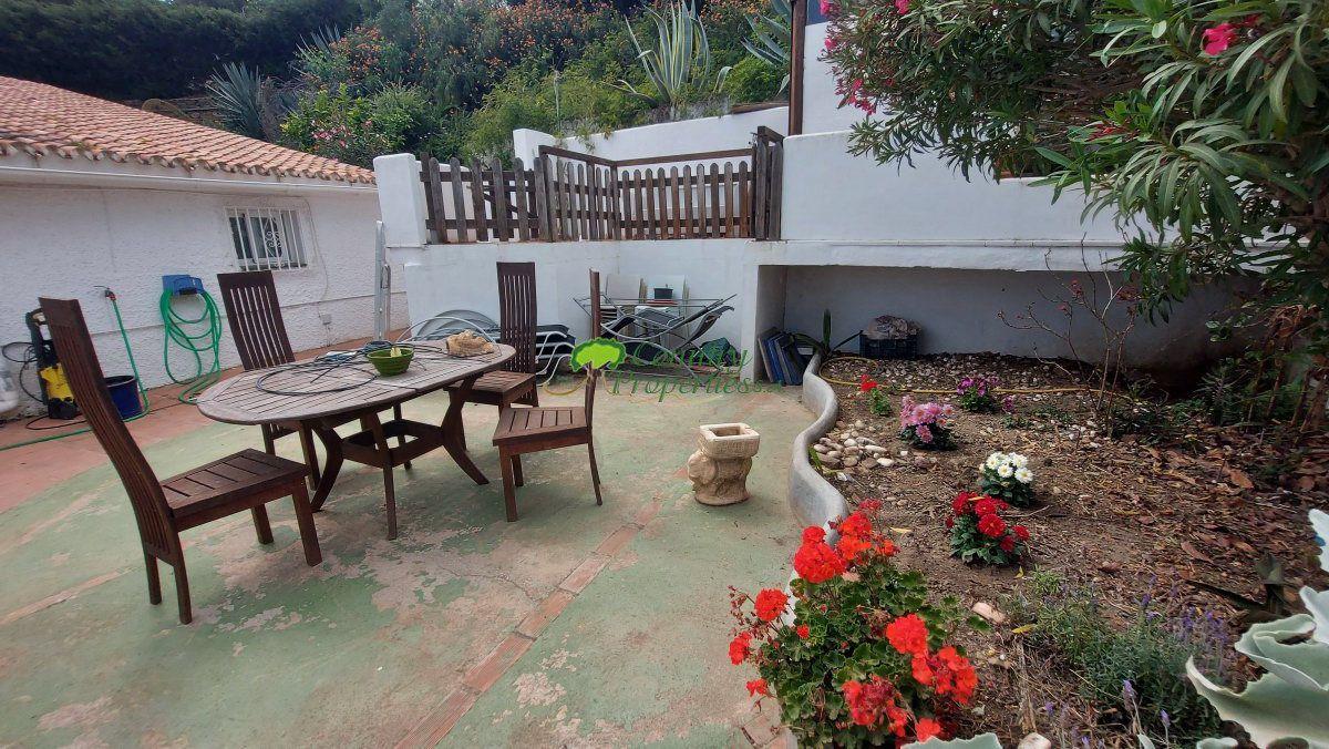 Chalet for Sale in Torrox