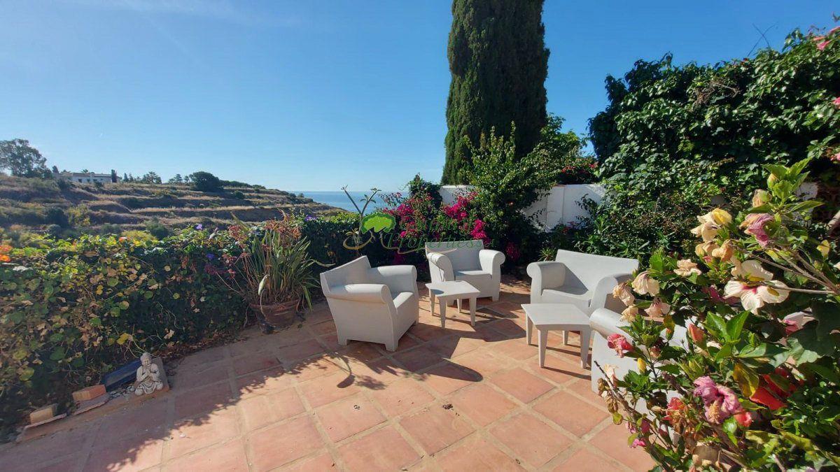 Chalet for Sale in Torrox