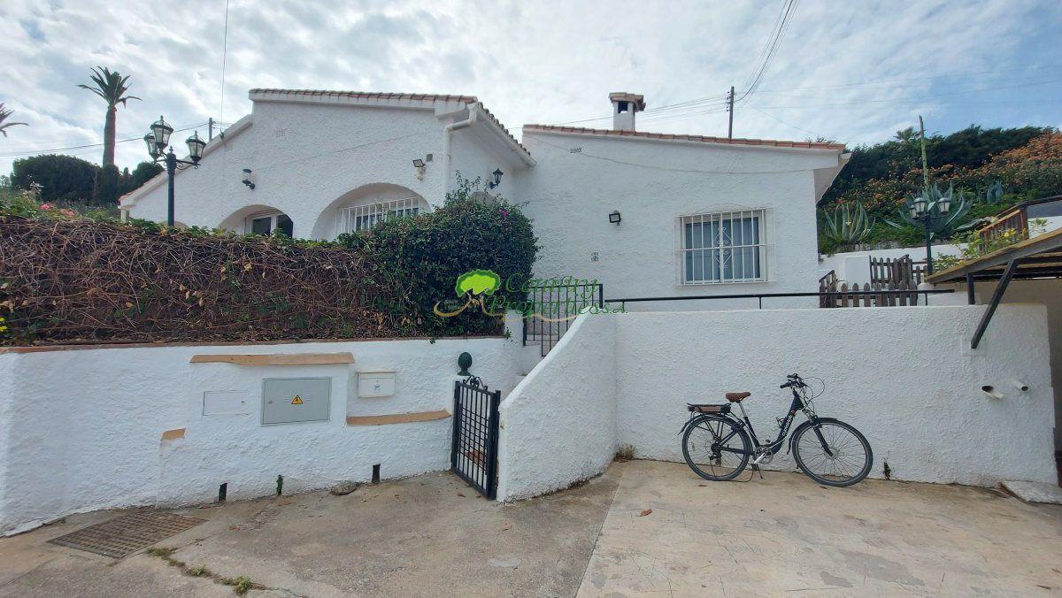 Chalet for Sale in Torrox