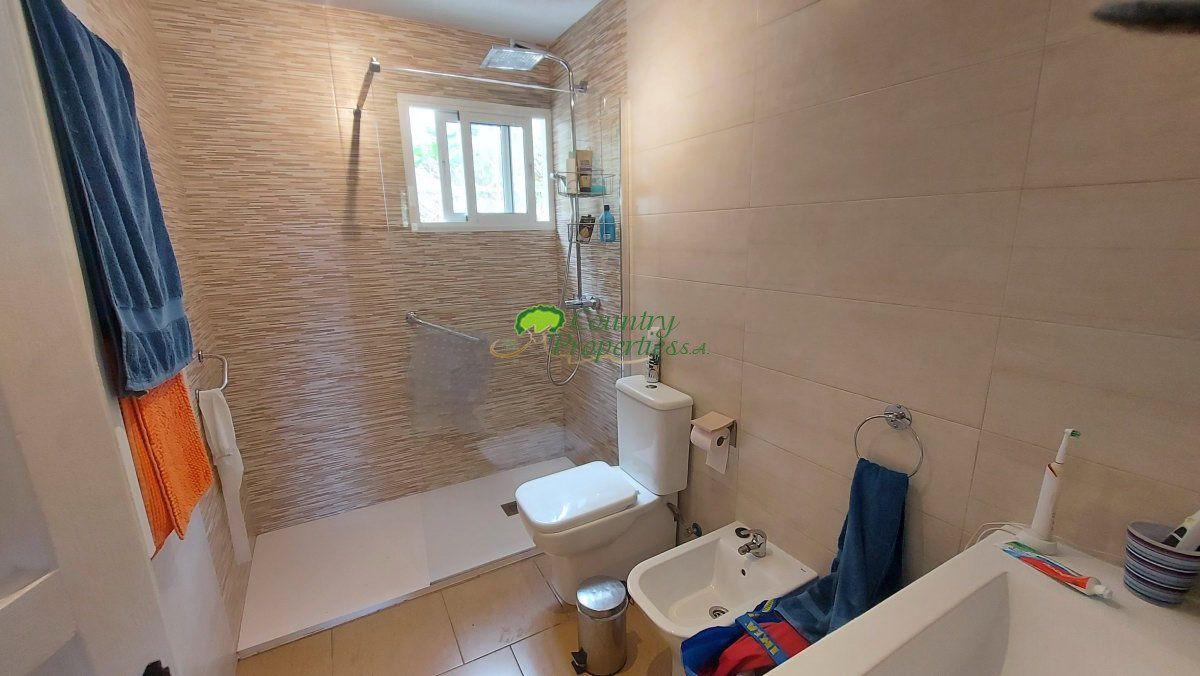 Chalet for Sale in Torrox