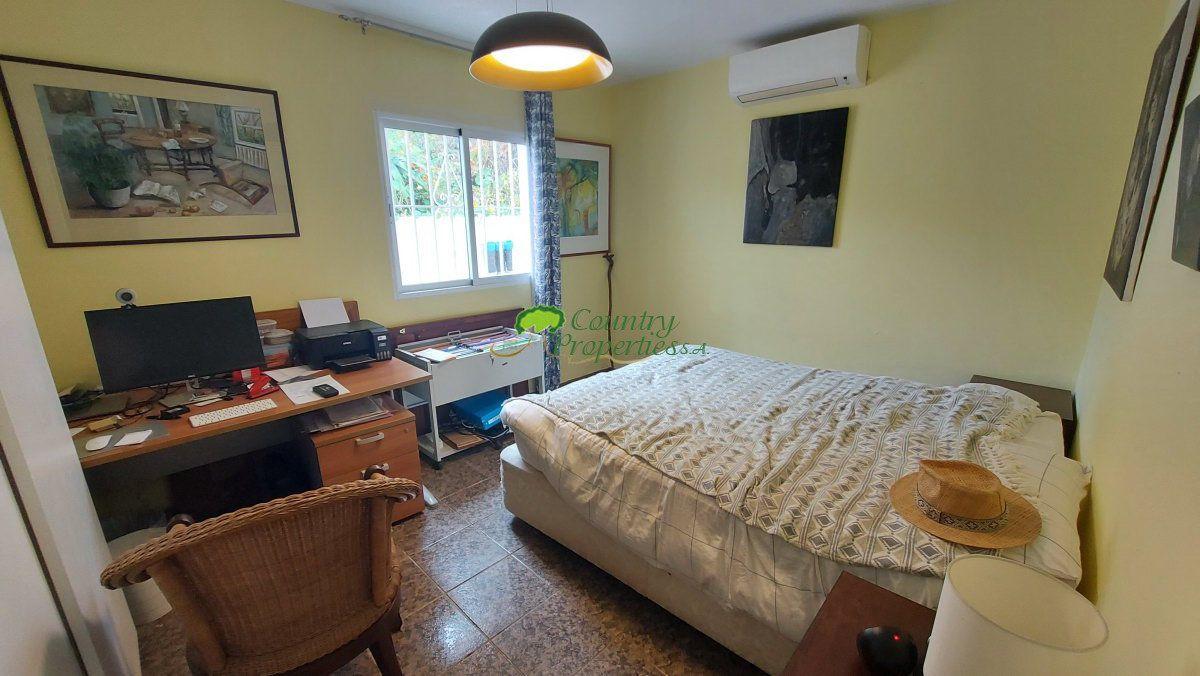 Chalet for Sale in Torrox