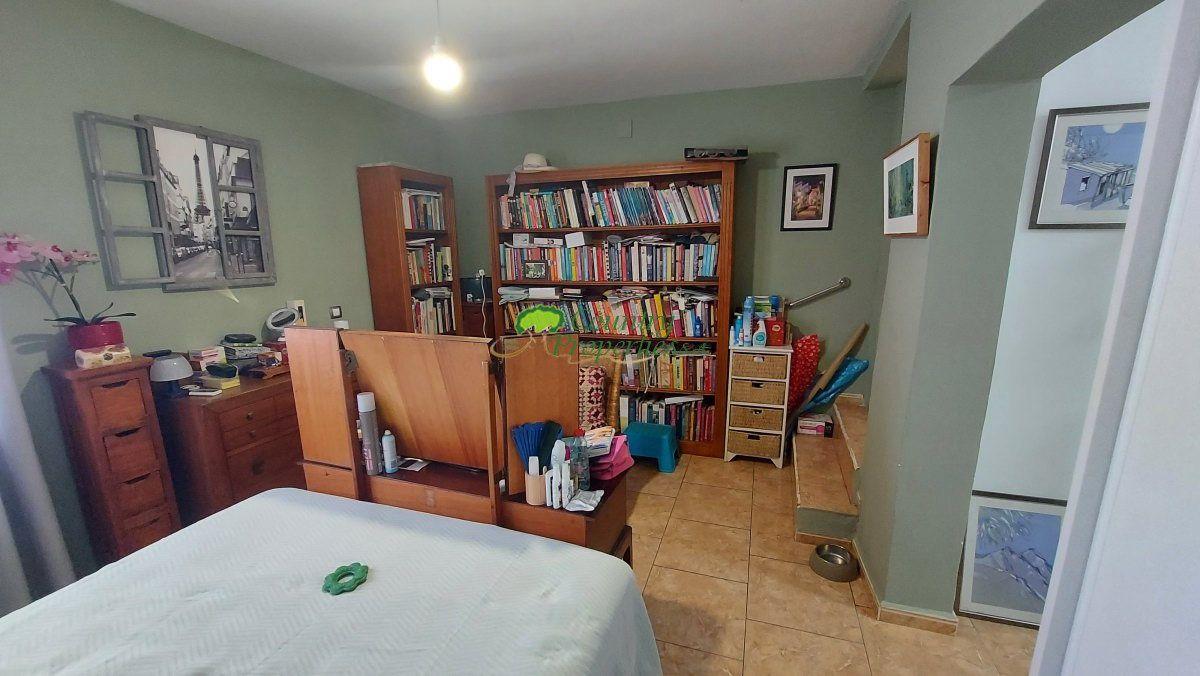 Chalet for Sale in Torrox