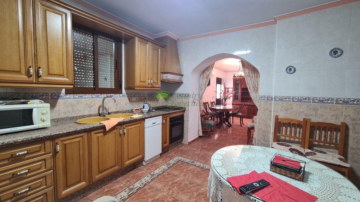 House for Sale in Árchez
